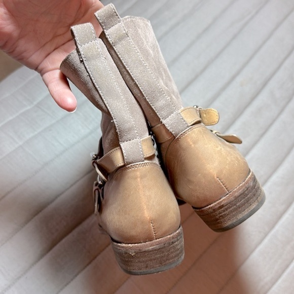 Coach genuine leather, suede booties, size 7.5 - Picture 5 of 11